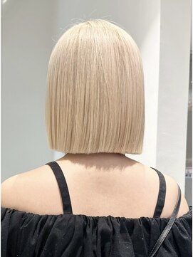 ラック 表参道(LUCK) ミルクティーベージュ/ホワイトブロンド/似合わせカット