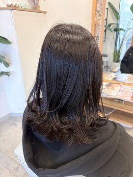 アン(an) 外ハネくびれレイヤー