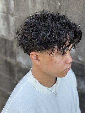 ヘアーズコレクショングッドクラブ(GOOD CLUB) テーパーフェードスパイラルパーマ