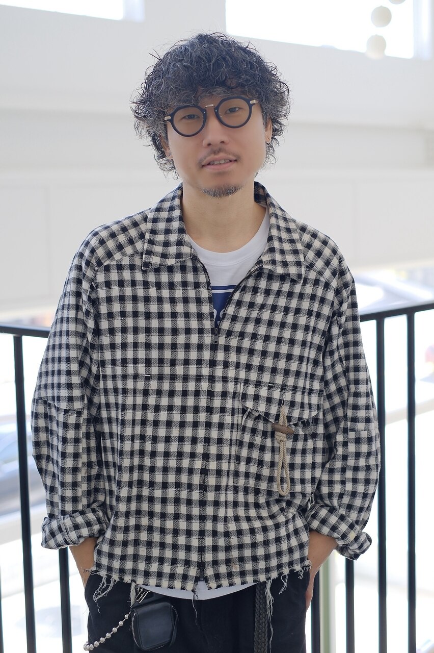 マッシュショートのカーリーヘア/20代30代：L181596119