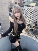 ミルクティーブロンドニュアンスウルフワンホンレイヤー渋谷