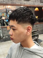 スリーセント 栄(3/cent) クロップスタイル/スキンフェード/フェードカット
