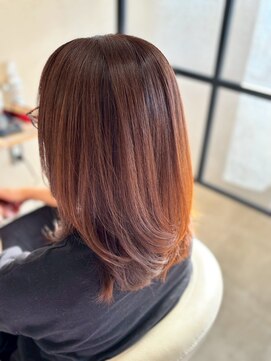 アール 南森町 大阪天満宮店 憧れのストレートヘアへ