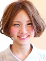 蒼い花 美容院 ふんわりラフ　フレンチボブ