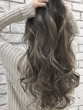 ラックスビールーチェ 沖縄那覇イオンモール店(LUXBE LUCE) 外国人風グレージュグラデーション【LUXBE　LUCE　沖縄那覇店】