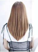 内巻きレイヤーストレートスタイル