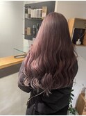 ピンクベージュ