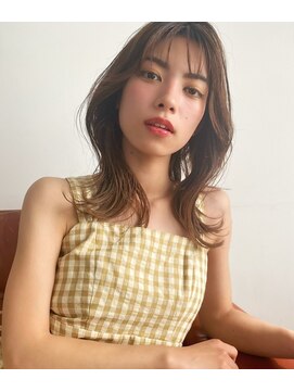 キイ ギンザ(k.e.y GINZA) ミディアムレイヤー