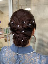 ヘアールーム ミルゥ(hair room MILOU)&nbsp;編み込みシニヨン