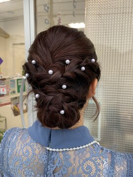 ヘアールーム ミルゥ(hair room MILOU) 編み込みシニヨン