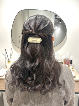 ミンクスオーバー(MINX OVER) 【ヘアセット】上品ハーフアップ/着物