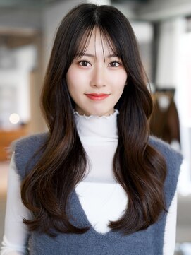 レノラ 本町(LENORA) ☆フェミニンロング大人かわいいぱっつん前髪レイヤーカット小顔