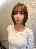 ニュアンスレイヤーカット×ベージュカラー