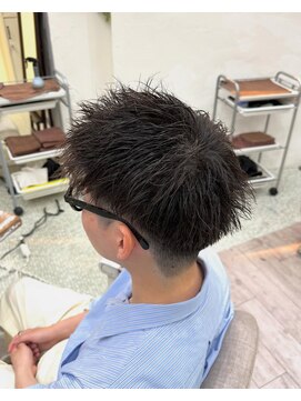 ロストシティ 横浜(LOST CITY) 【スパイキーショートで魅せる無造作感】緑川