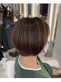 白髪ぼかしハイライトボブ