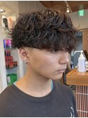 調布波巻きスパイラルツイスパ刈り上げマッシュセンターパート