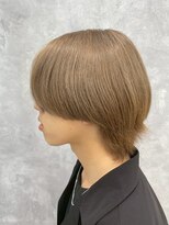 クララジャパン ナベシマ(CLALA JAPAN Nabeshima)&nbsp;縮毛矯正　質感ストレート　髪質改善カラー　顔まわり　ブリーチ