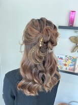ヘアールーム(Hair Room)&nbsp;ふわふわハーフアップ