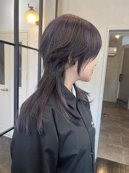 スパイス(SPICE)の写真/朝のセットが驚くほどラクになる！骨格や髪質のクセを見極めたカットでサロン帰りの美しさがずっと長持ち◎