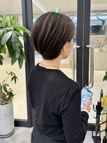 エブリ(evri)&nbsp;乾かすだけで頭の形が綺麗に見えるショートボブ