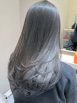 ケーツー エム 京都ラクエ(k-two emu) ロングレイヤーカット*グレージュカラー*地毛風カラー*髪質改善