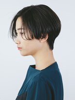 オト(Oto) 暗髪ショートボブ