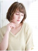 外ハネニュアンスカールボブ