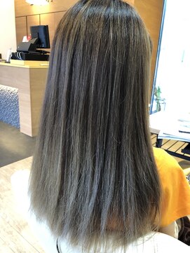 ベルポートヘア(Bellport hair) カーキアッシュカラー