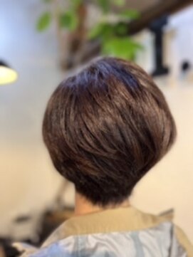 アイリー 青木店(I Rie) ショートボブ