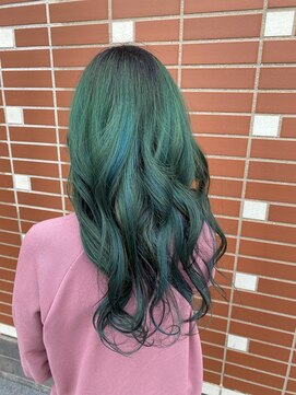 コワファースト 大分(COIFF1RST) グリーンカラー