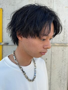 ニアウ 太田店(Niau) センターパートツイストスパイラルパーマメンズ波巻きパーマ