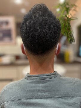 スカイ 亀戸店 (sky) ハイライト/マッシュパーマ/アッシュブラック<理容室>[亀戸]