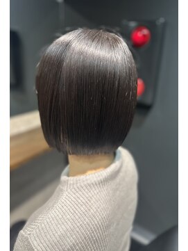 ニルヴァーナ(nirvana) 丸みの残る美髪矯正