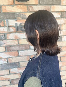 リエート(Lieto) ベージュ×切りっぱなし外ハネボブ