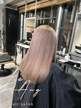 レアング(LeAng) ホワイトベージュ