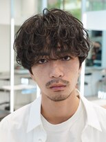 フィフス 原宿(fifth)&nbsp;原宿ゆるめシャドウパーマルーズパーマダウンパーマメンズカット