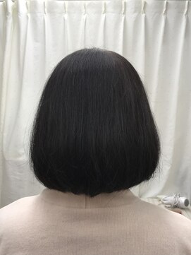 アロマージュ ジュン(Aroma-jyu jun) 丸みショートボブ