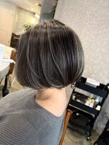 オルガ(olga) 白髪ぼかしハイライト ボブ 大人かわいい 30代40代50代