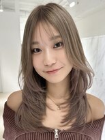 シー 萩原店(sea)&nbsp;ハイライトカラーミルクティーベージュレイヤーカット
