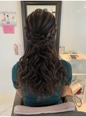 ブライダルハーフアップ　ドレスヘア　外国人風　大人かわいい