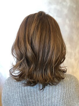 ヘアーズエナジー 守口店(HAIRS energy) 外ハネゆるふわスタイル