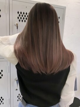 サンク 原宿 表参道(cinq) ダブルカラー/ケアブリーチ/インナーカラー/ハイライト[原宿]