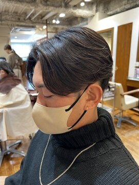 エクリ 麻布十番(equri) ニュアンスストレートセンターパート