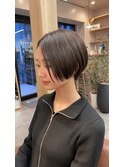 ショートボブパーマ20代30代40代イヤリングカラー大人可愛い