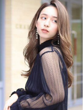 グランド(GRAND) 小顔、オリーブカラー、ハイライトカラー卓司