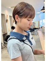 ソソ(soso)&nbsp;【soso 伊勢田】丸みショート×ベージュカラー【横浜/ブリーチ】