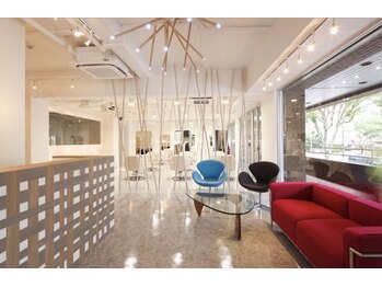 MAISON DE BEAUTE【メゾンドボーテ】　箕面店