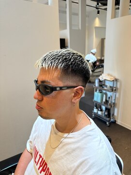 スタッグバーバー(STAG BARBER) ナチュラルクロップ×スキンフェード