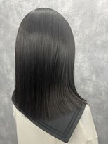 タイ(～tie.)&nbsp;重めセミロング