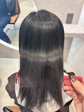アースコアフュールボーテ 笛吹店(EARTH coiffure beaute) 縮毛矯正_ストレート_艶